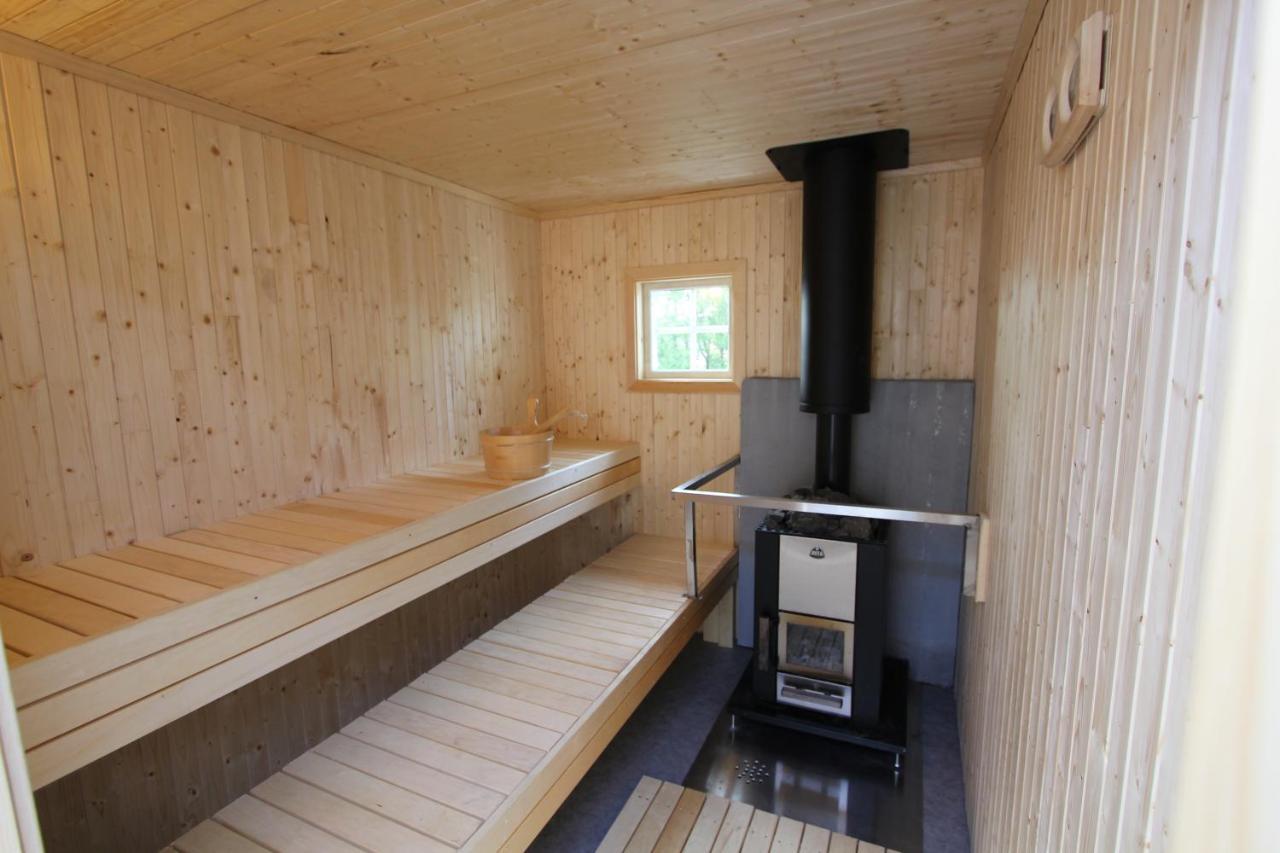 Lyngen Fjordcamp Villa Nord-Lenangen Bagian luar foto